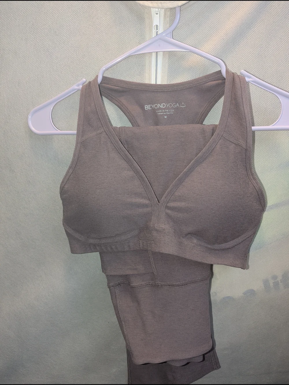 Beyond Yoga 2 Piece Set - Mauve (Medium) - Picture 9 of 9